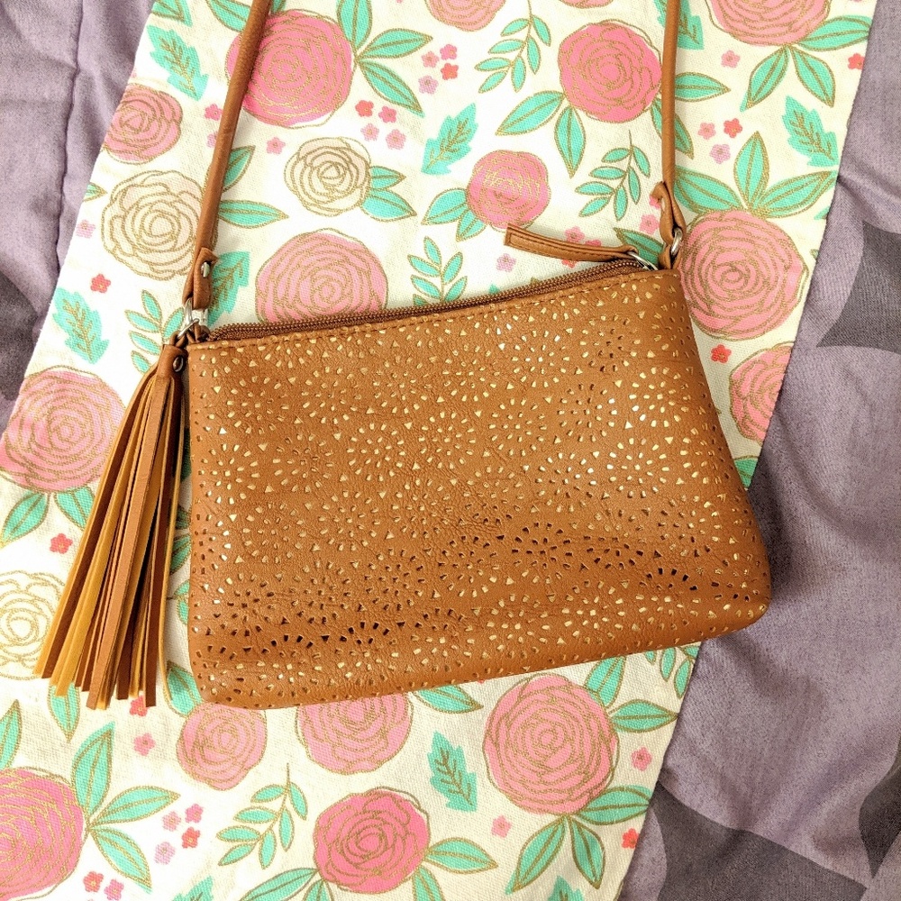 🦄BUY 2 GET 2 FREE! Crossbody brown purse